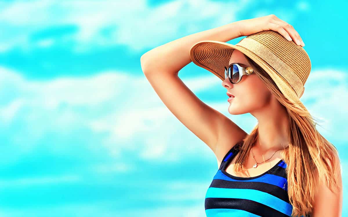 epilazione-laser-su-pelle-abbronzata-donna-estate